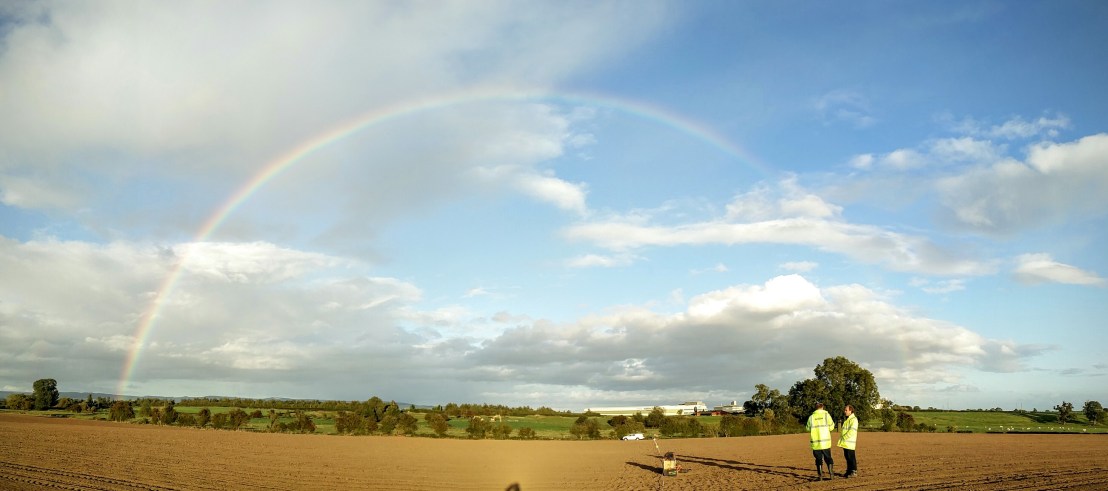 GeophysRainbow_DeFreitas